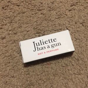 Juliette has a gun Not A Perfume Sampler